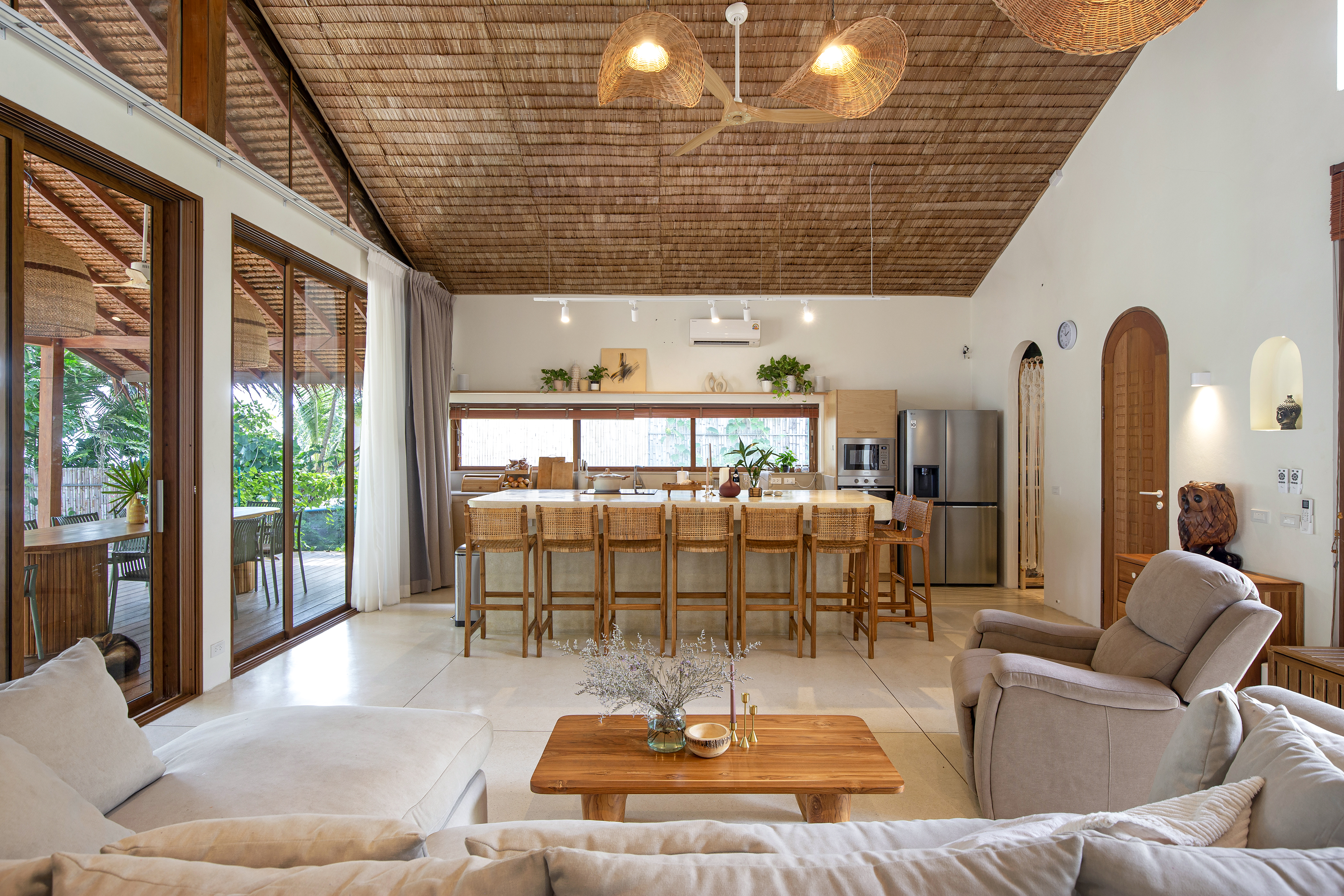 Villa Komorebi — Beachfront — where the garden meets the sand